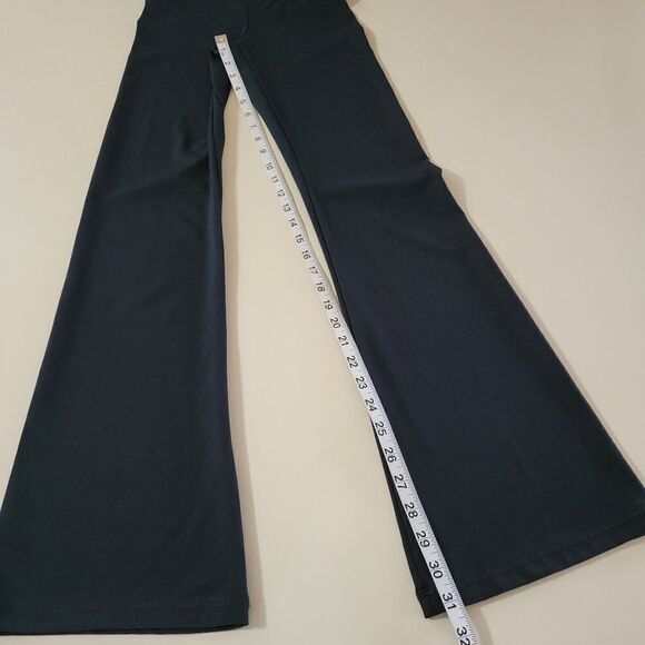 American Eagle Women's Black The Everything Highest Waist Flare Legging - Picture 9 of 14